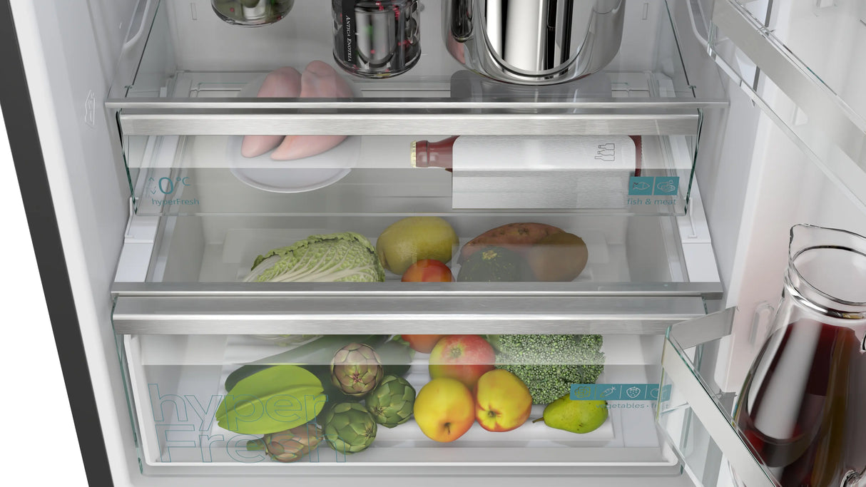 Siemens iQ700 Køle-/fryseskab 203 x 70 cm Matsort, Total noFrost - KG49NSBBF