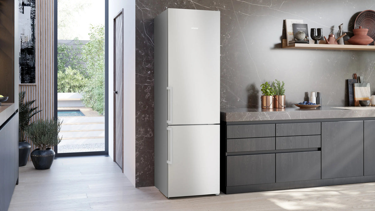 Siemens iQ300 Køle-/fryseskab 203 x 60 cm Rustfrit stål - KG39NVICV