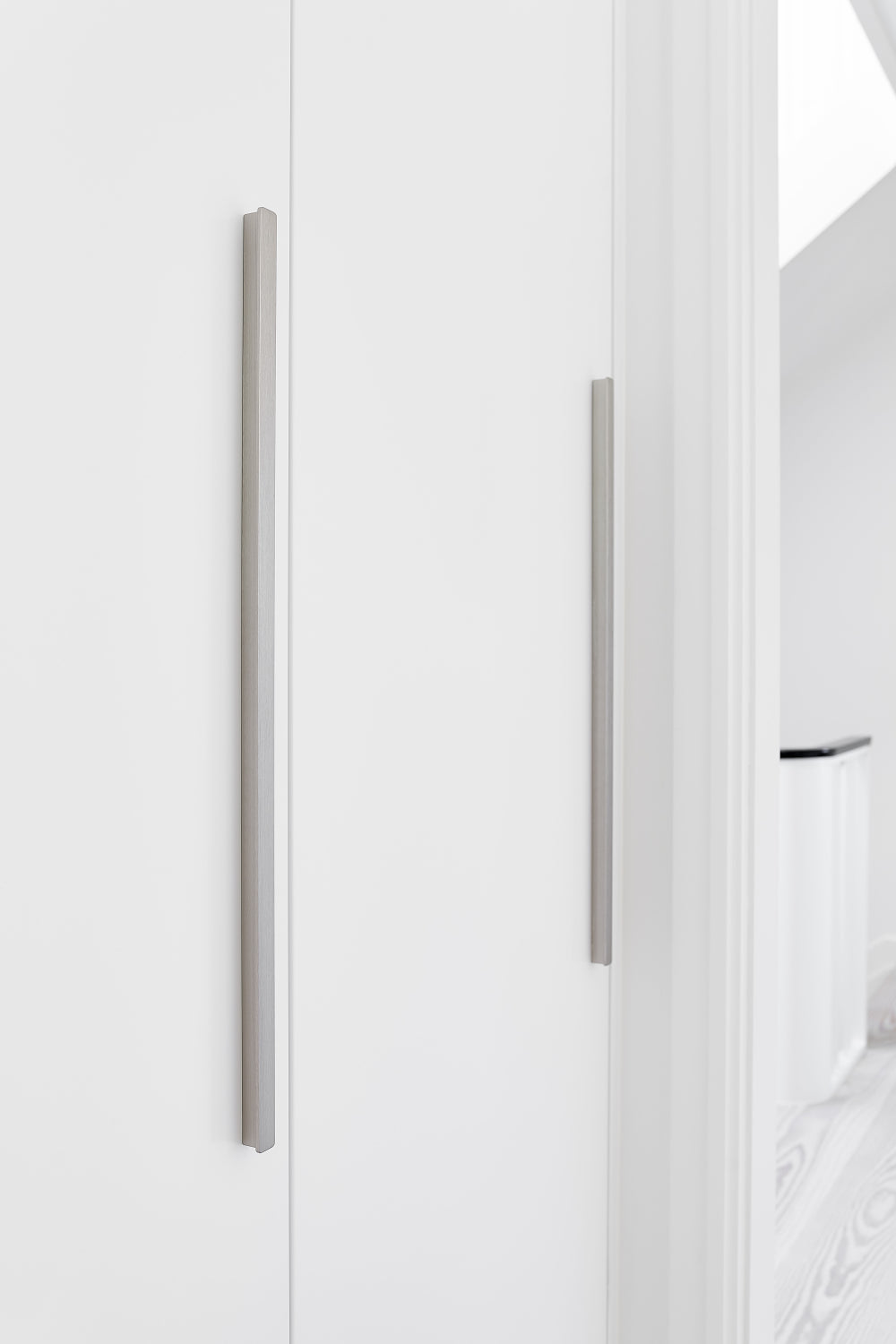 Elan Handle greb, bred - vælg mellem forskellige farver