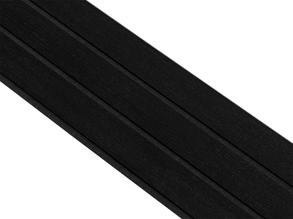 I-Wood Basic 3-lamel paneler med sort kerne i sort malet - mål 17 x 300 x 2780