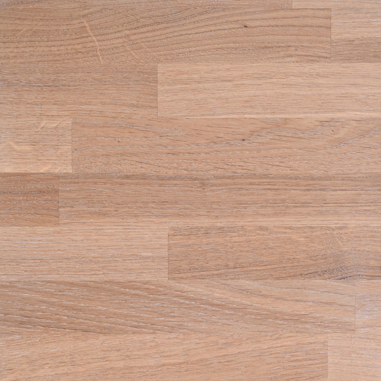 Eg hvid oliering bordplade på mål