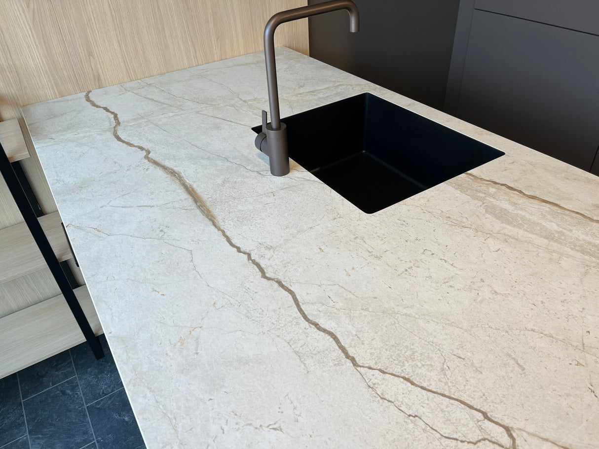 Horn Keramik Marazzi bordplade på mål White Silver Root / KWSRXX