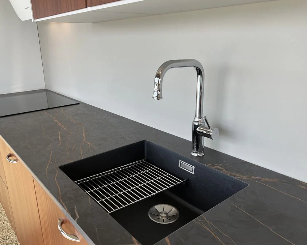 Laurent Dekton bordplade på mål