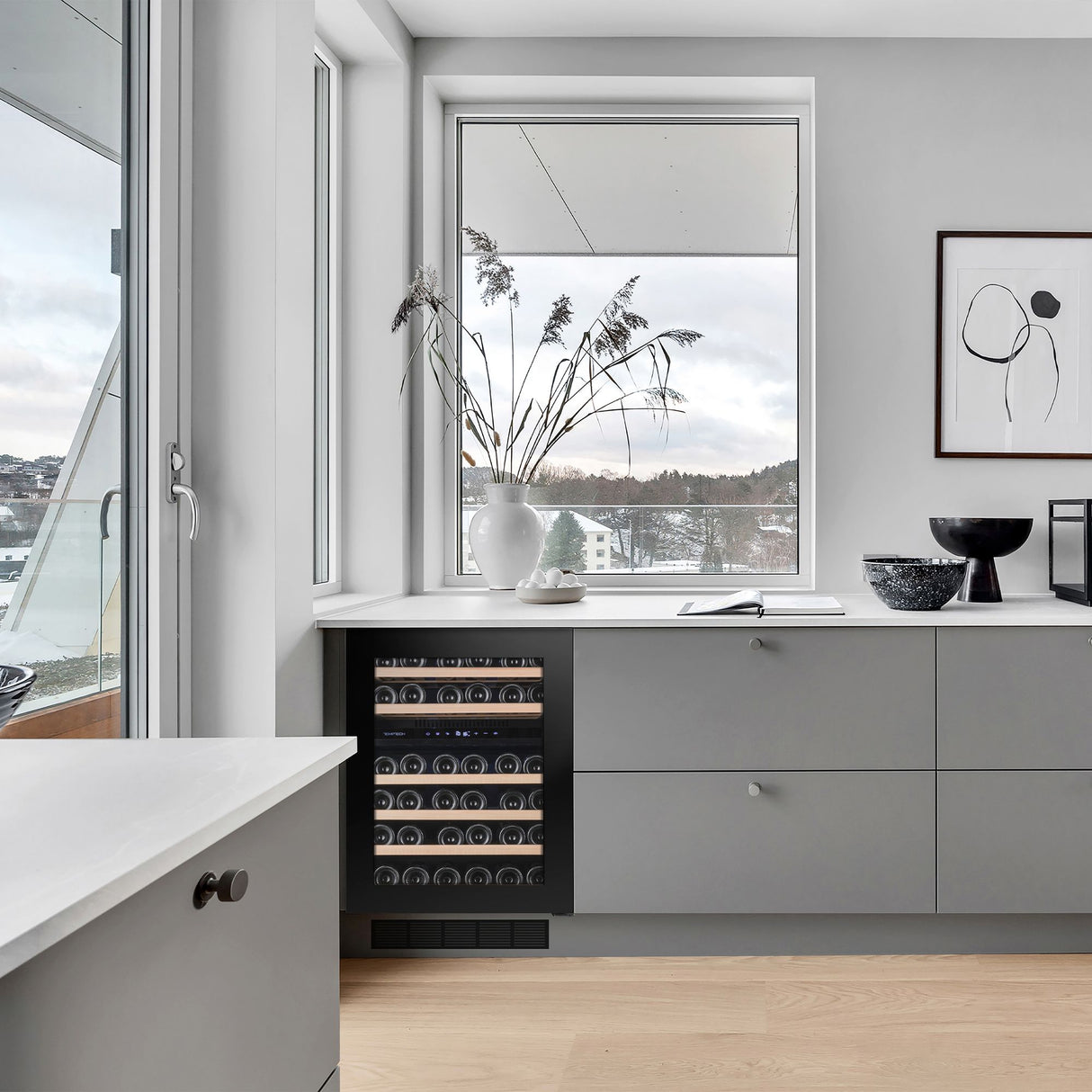 Temptech Oslo OX60DRB-24 vinkøleskab