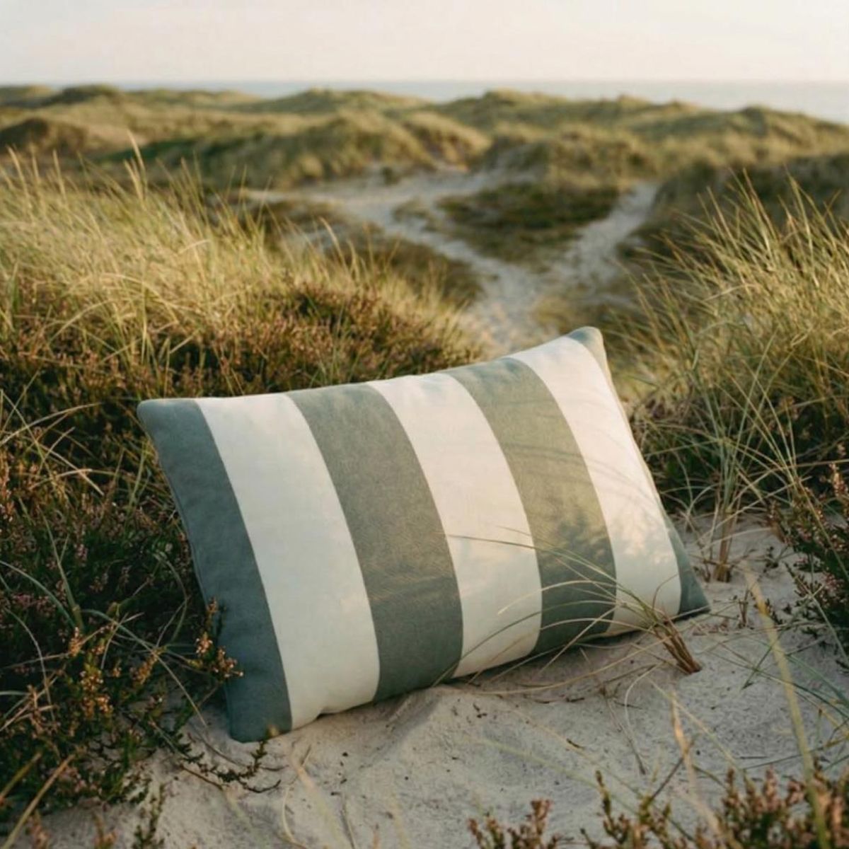 Outdoor Cushion Rectangular - Renesse Olive