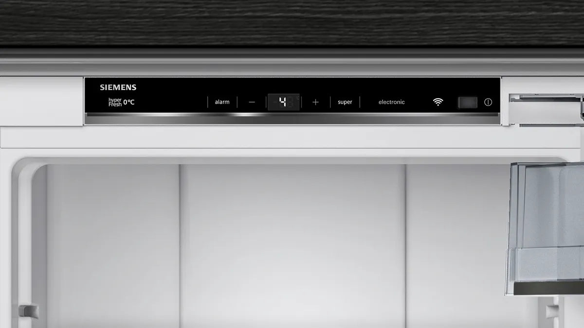 Integrerbart køleskab 177.5 x 56 cm fladhængsel med dæmpet lukning (soft close) - Siemens iQ700 - KI81FHOD0