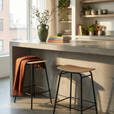 Frame Bar Stool - Natural Oak - 68 cm.