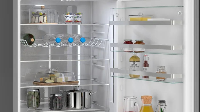 iQ500 Køle-/fryseskab 203 x 70 cm Sort stål med antifingerprint, Total noFrost - KG49NAXCF