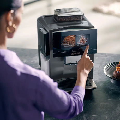 Fuldautomatisk kaffemaskine EQ900 plus Mørk rustfrit stål - TQ905RZ5