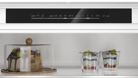 Integrerbart køle-/fryseskab, 193.5 x 69.1 cm, glidende hængsel - Siemens iQ100 - KB96NNSE0