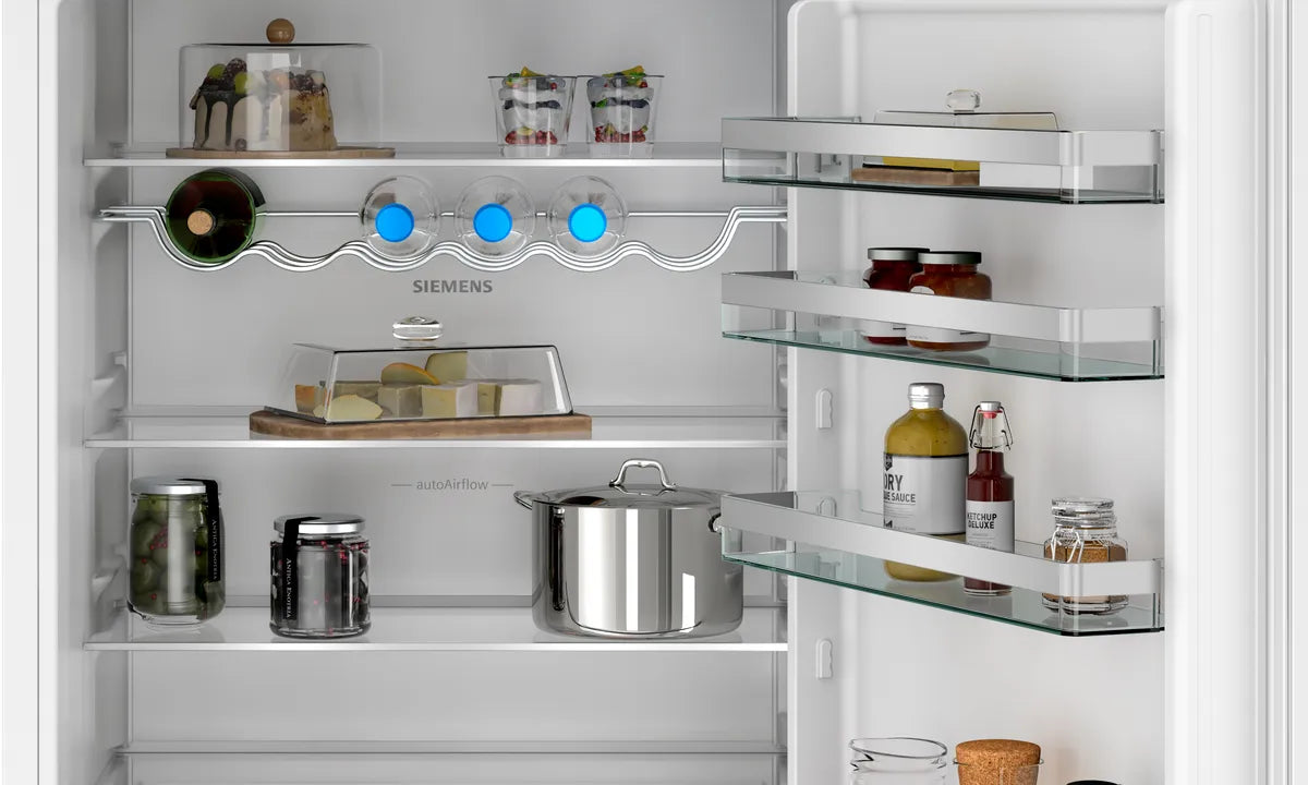 iQ300 Integrerbart køle-/fryseskab 193.5 x 69.1 cm glidende hængsel - KB96NVSE0