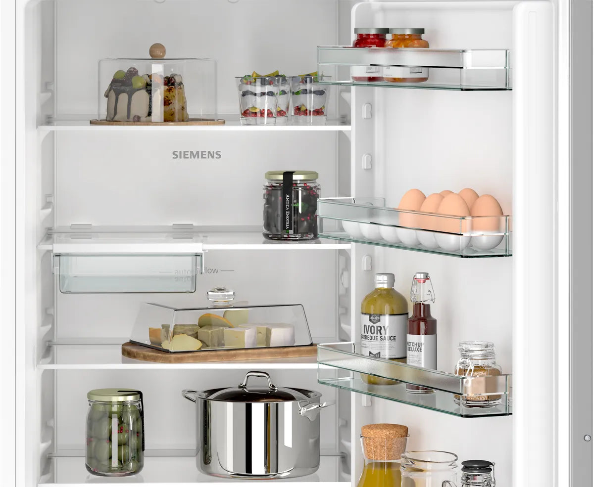 Integrerbart køle-/fryseskab 193.5 x 54.1 cm glidende hængsel - Siemens iQ100 - KI96N5SE0