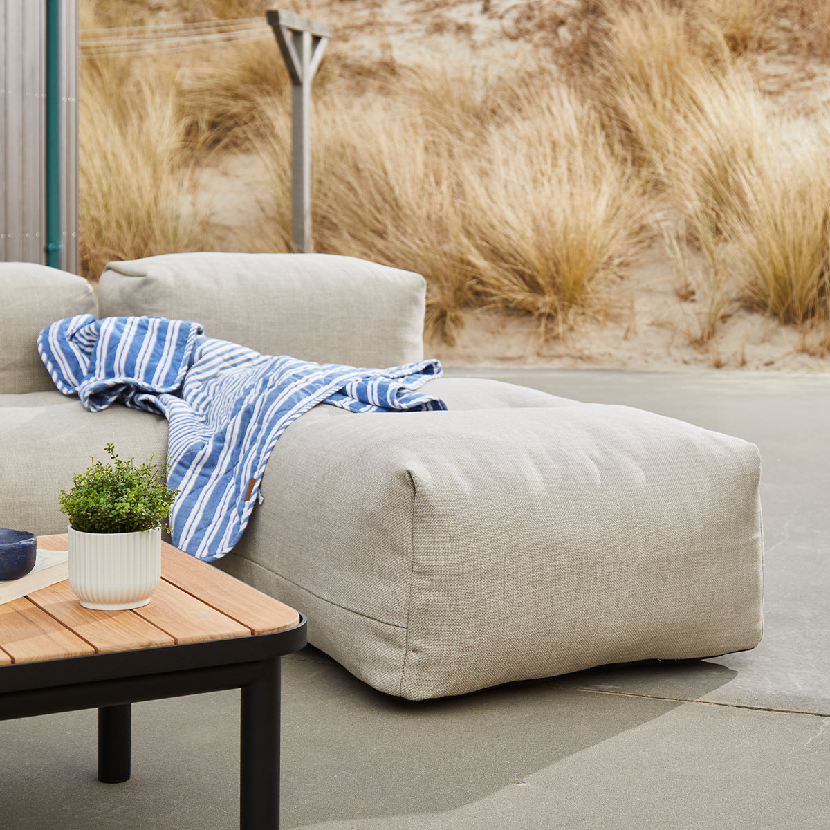 Soft Sofa - Lounge Section Sand