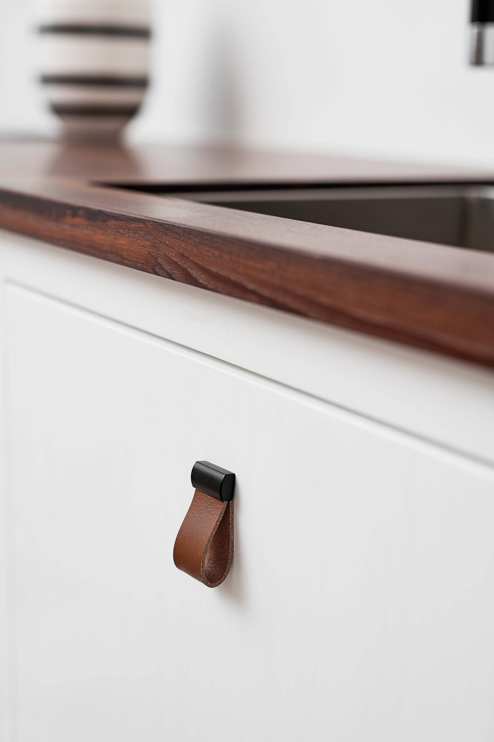 Furnipart Strap Cognac/sort 16mm