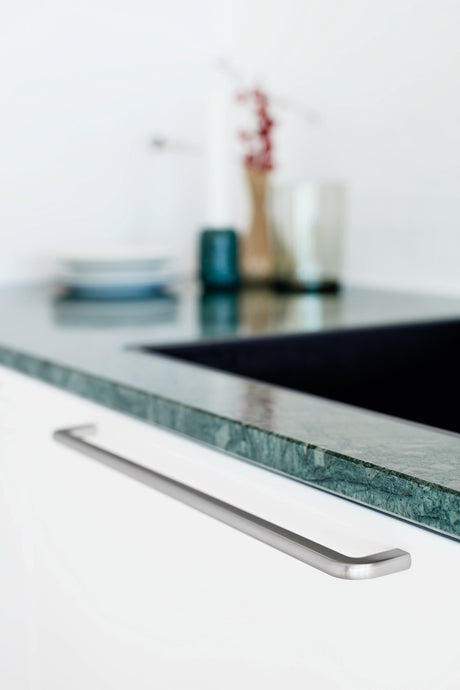 Compact greb, bred - vælg mellem forskellige farver