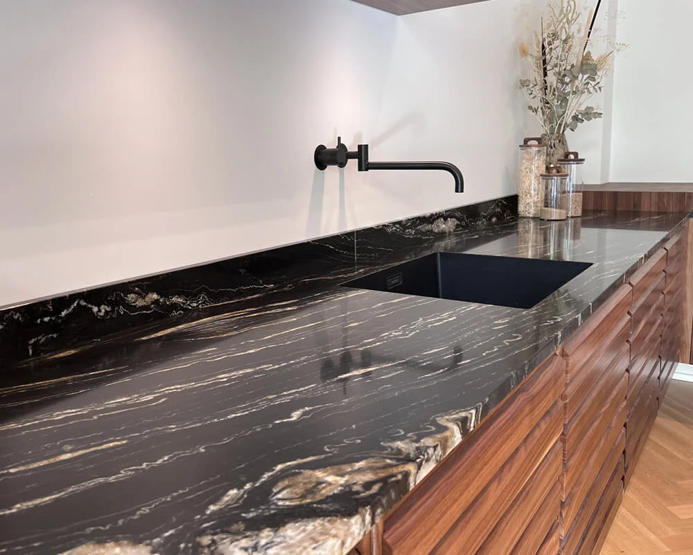 Belvedere Finslebet Specialsten bordplade på mål