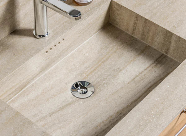 Bundventil med automatisk overløbsfunktion i Krom