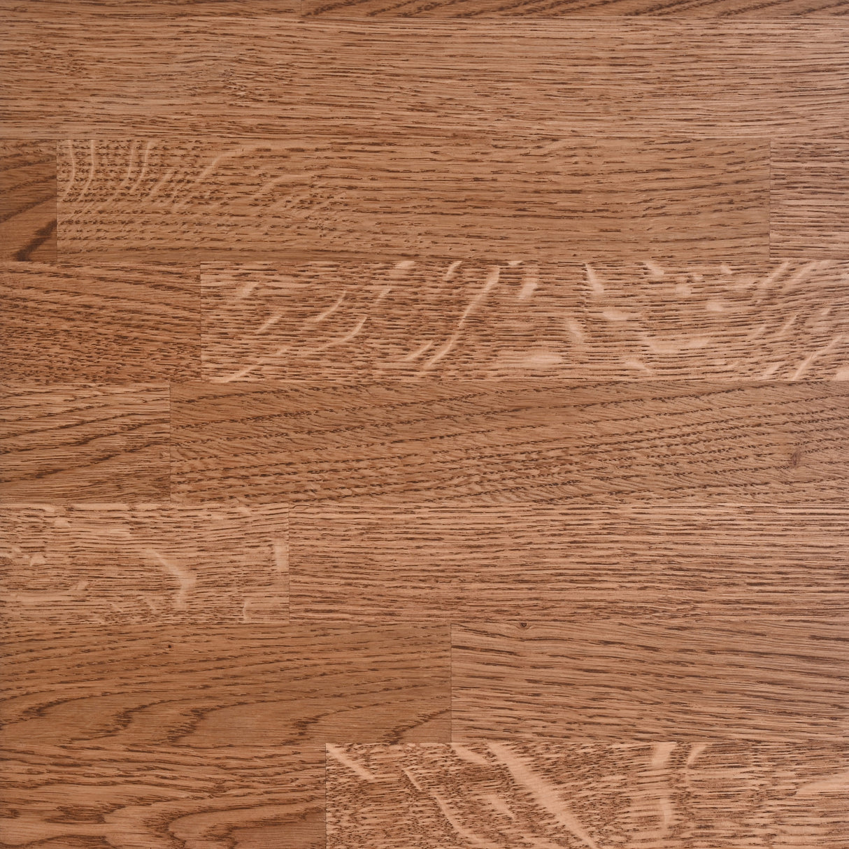 Eg lys brun oliering bordplade på mål