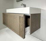 Nordskab badsæt i røget eg finer med ril - bredde 120 cm med porcelænsvaske badborplade