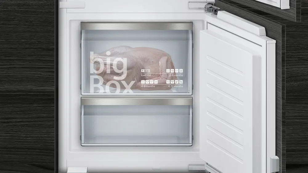 Integrerbart køle-/fryseskab 177.2 x 55.8 cm fladhængsel med dæmpet lukning (soft close) - Siemens iQ500 - KI87SADE0