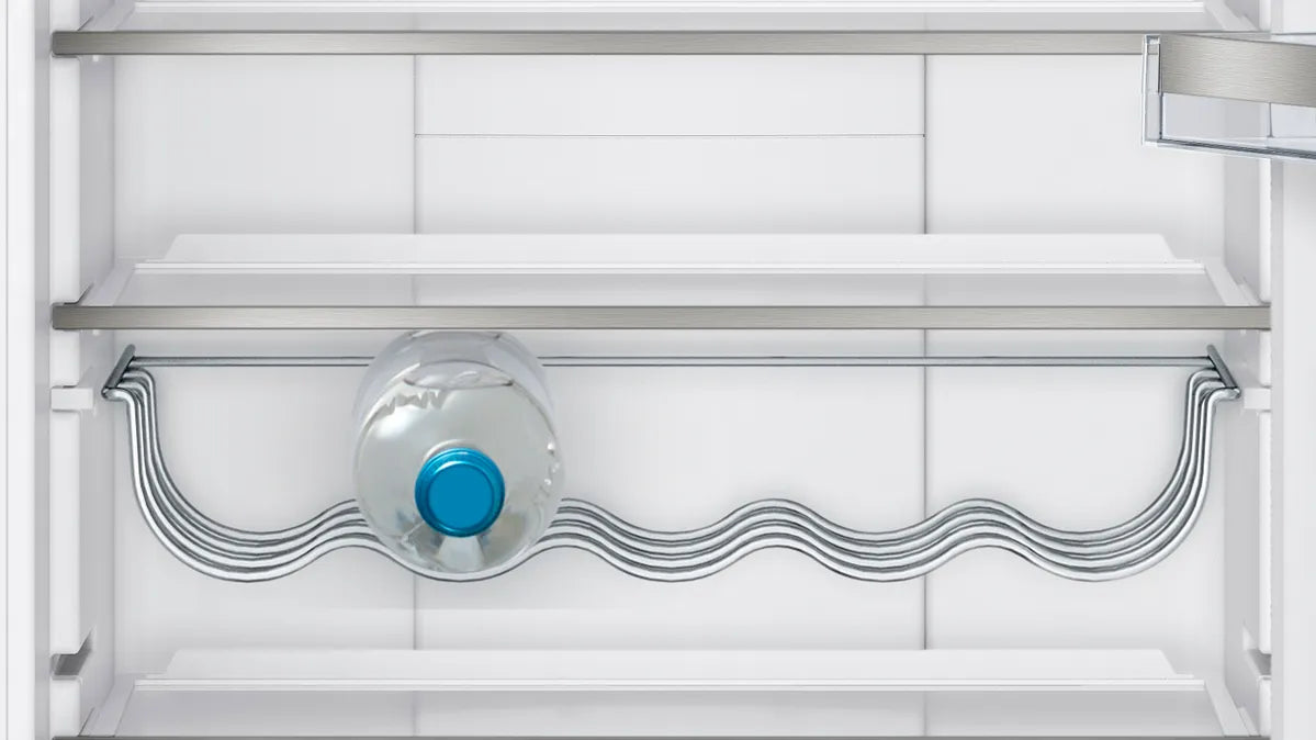 Integrerbart køleskab 177.5 x 56 cm fladhængsel med dæmpet lukning (soft close) - Siemens iQ700 - KI81FSDE0