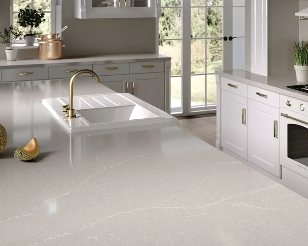 Desert Silver Mat Komposit bordplade på mål