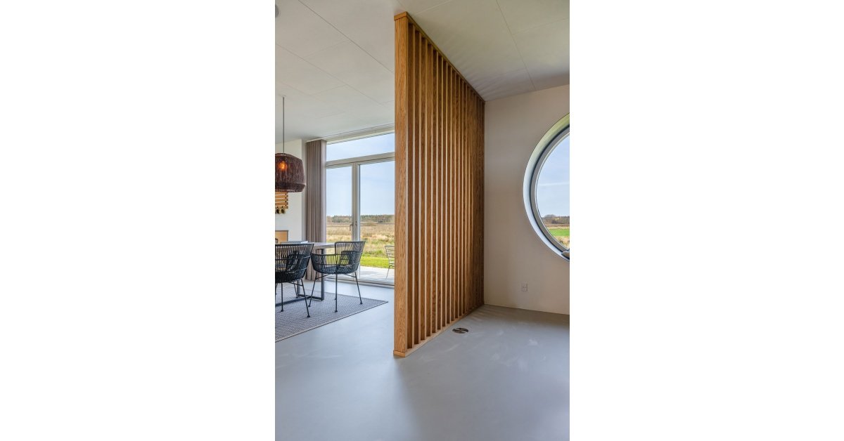 I-Wood Dividewall rumdeler i bredde 1940 mm x højde 3040 mm