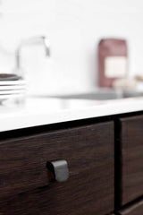 Fall knob greb, lille - vælg mellem forskellige farver