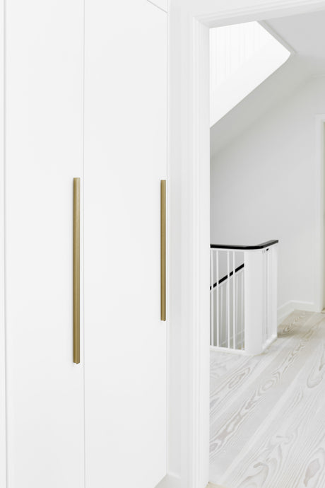 Elan Handle greb, bred - vælg mellem forskellige farver