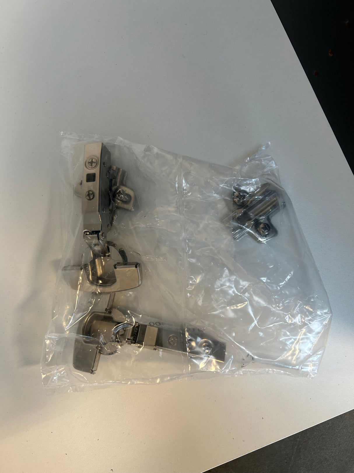 Multi-Living Hængsel til skabslåger. Pakke med 2 stk. soft-luk hængsel - 110 graders åbning