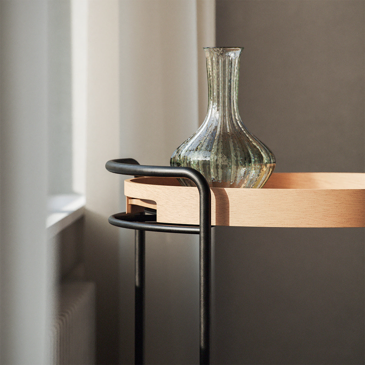 Serving Table w/ Tray - Natural Oak