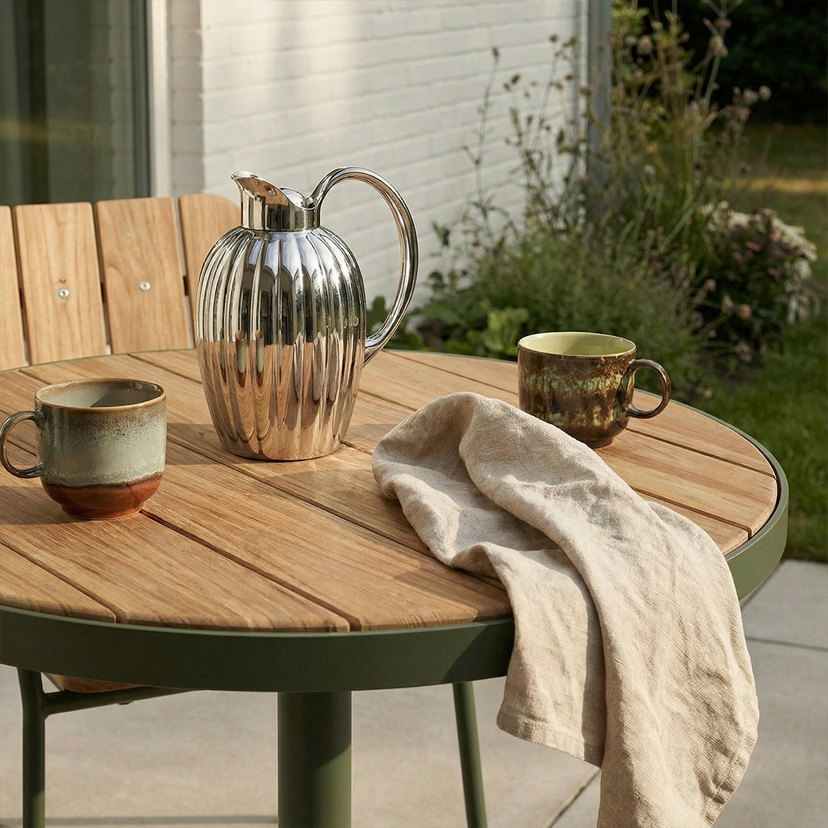 Kirra Café Table Ø70 Olive