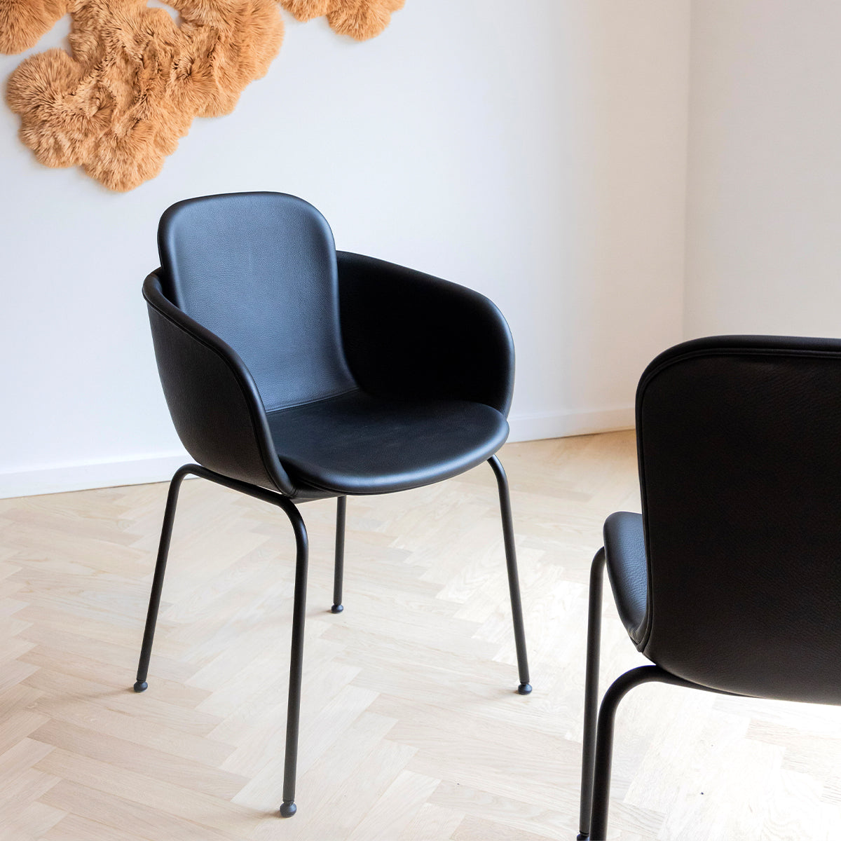 Chair no. One S2 - Terra Black